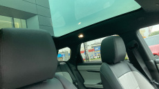 Land Rover Range Rover Evoque 2.0 D200 R-Dynamic SE 5dr Auto Diesel Hatchback